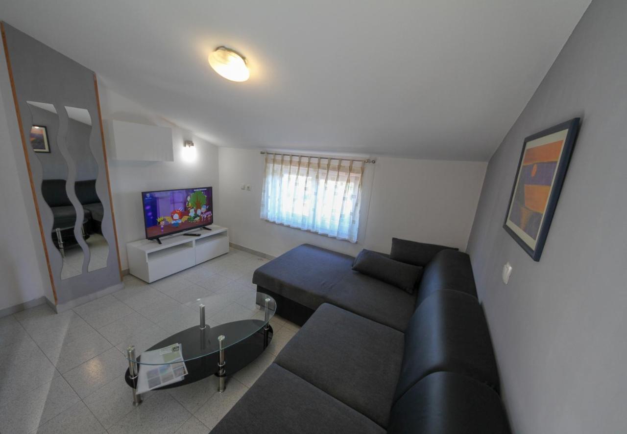 Apartments Borghese Pula Zewnętrze zdjęcie